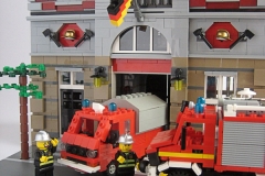 lego-unimog-pompier-caserne